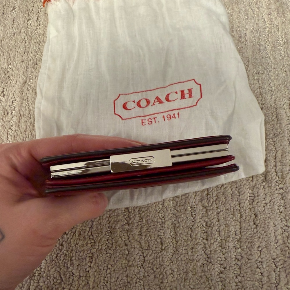 Coach Vintage Red Leather Wallet - Picture 3 of 6